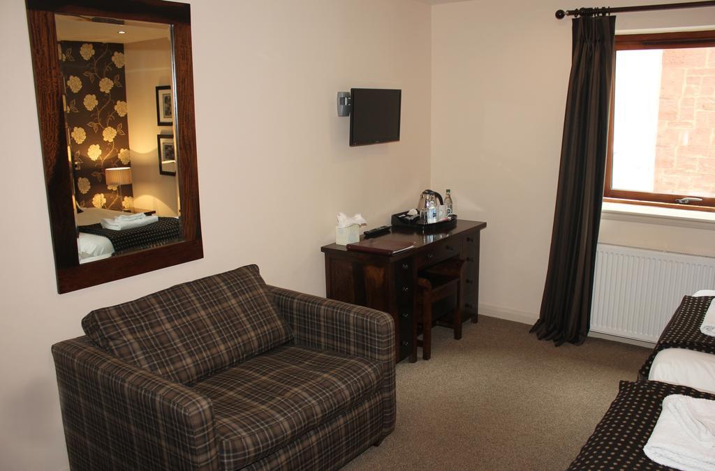 The Townhouse Hotel Arbroath Esterno foto