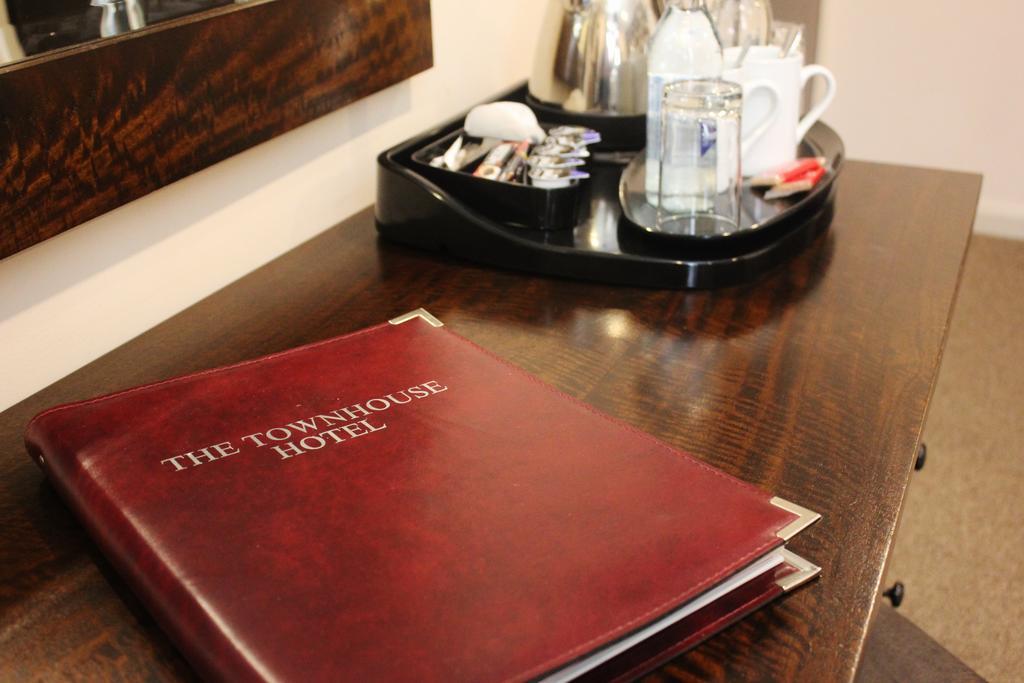 The Townhouse Hotel Arbroath Esterno foto